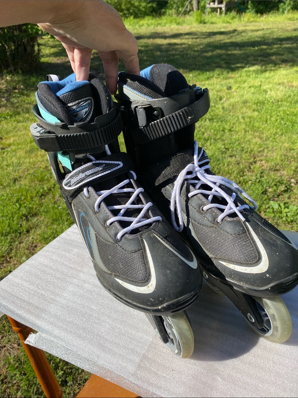 Bladerunner Pro 80 ABEC 5 Men's Inline Skates Black Blue Gray 80mm Wheel Size 11